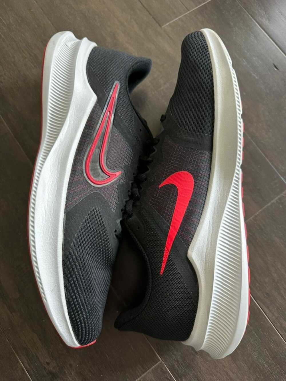 Nike Downshifter 11 'Bred' Men's Shoes